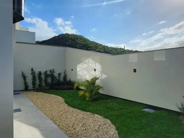 Imagem 10: Casa com 4 Quartos/Dormitórios no Bairro Forquilhas, em São José- Sc
