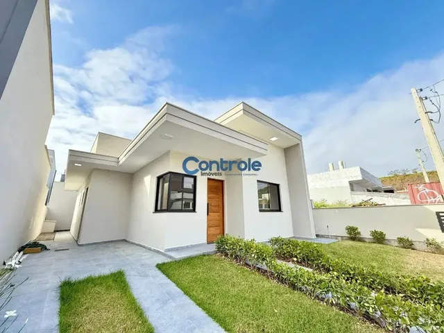 Imagem 1: Casa com 03 Dormitórios Sendo 01 Suíte no Vale Verde em Palhoça