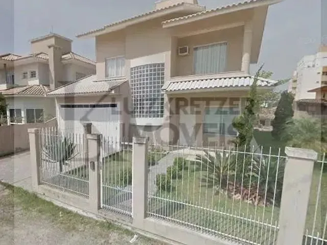 Imagem: Casa para Venda em Palhoça, Centro, 3 Dormitórios