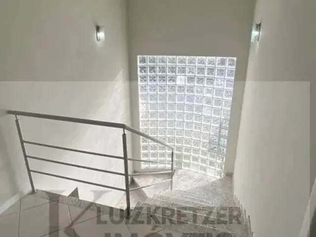 Imagem 5: Casa para Venda em Palhoça, Centro, 3 Dormitórios, 1 Suíte, 3 Banheiros, 2 Vagas