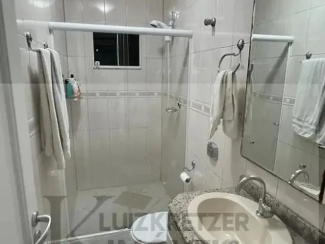 Imagem 11: Casa para Venda em Palhoça, Centro, 3 Dormitórios, 1 Suíte, 3 Banheiros, 2 Vagas