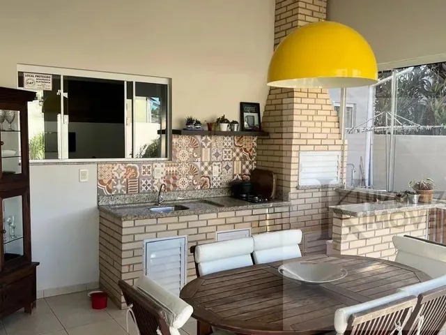 Imagem 16: Casa para Venda em Palhoça, Centro, 3 Dormitórios, 1 Suíte, 3 Banheiros, 2 Vagas