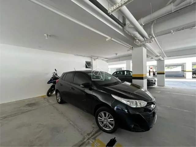 Imagem 14: Apartamento de 2 Dormitórios com Suíte com 1 Vaga Coberta no Centro de São José