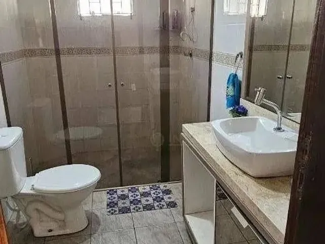 Imagem 15: Casa com Edícula e 4 Quartos À Venda em São José/Sc