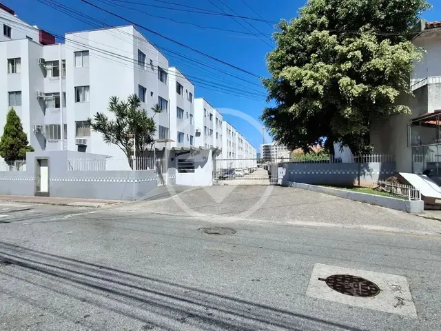 Imagem 2: Jf- Apartamento com 2 Quartos em Praia Comprida - São José - Sc