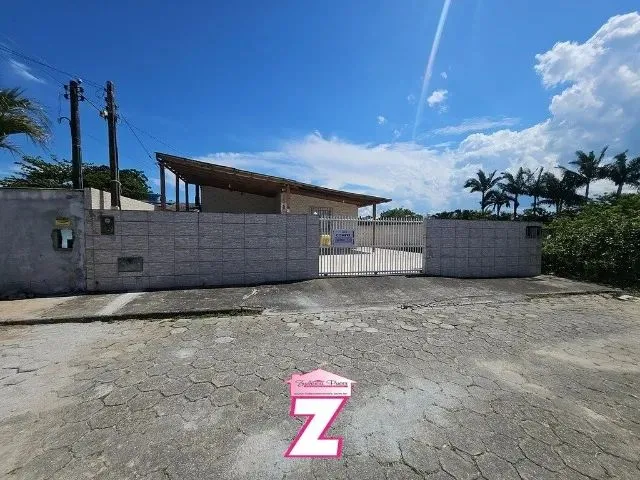 Imagem: Vende-Se Casa de Praia com Piscina