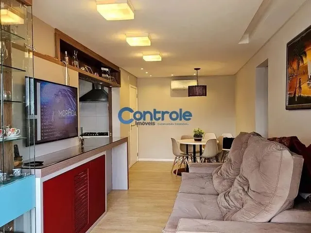 Imagem: O apartamento possui 3 Dormitórios, 1 Suíte, 2 Banheiros,
