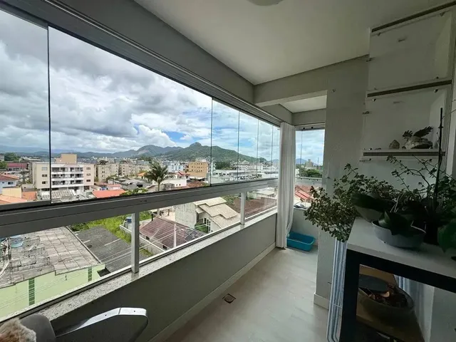 Imagem: O apartamento possui 3 Dormitórios, 1 Suíte, 2 Banheiros,