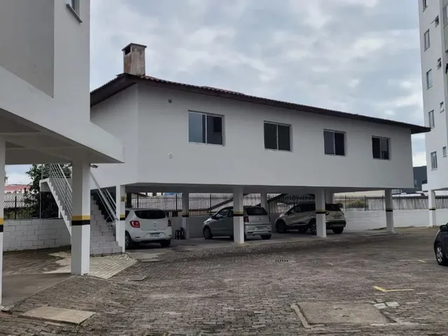 Imagem 2: Apartamento com 3 Quartos a Vendo Urgente