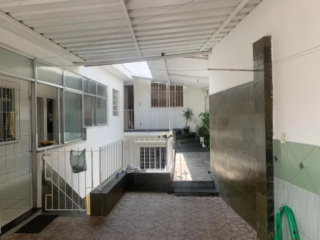 Imagem 12: Casa Bairu 5 Quartos 2 Suite Piscina Área Gourmet e 1 Edícula 4 Quartos 2 Suite