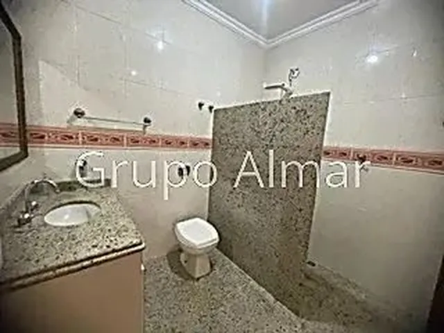 Imagem 15: Casa 5 Quartos - Quintas das Avenidas