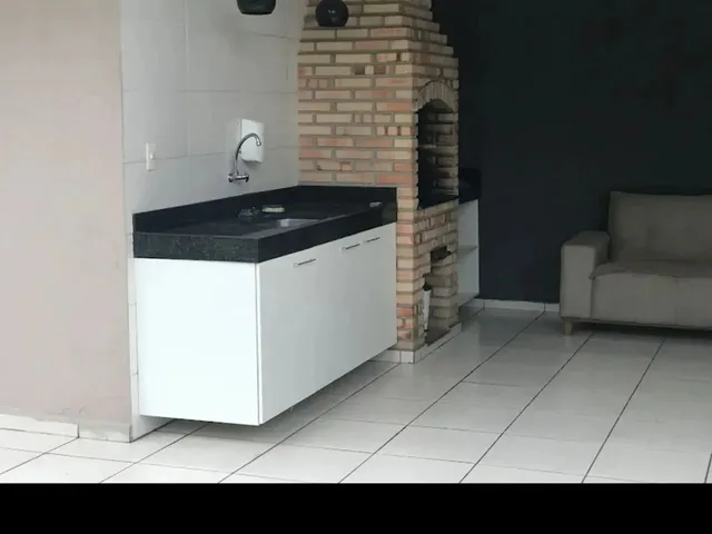 Imagem 4: Vendo Um Apartamento Térreo 2 Quartos ,Área de Serviço 1 Vaga de Garagem Semi Mobiliado