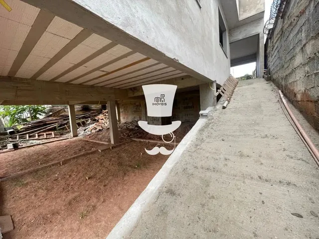 Imagem 16: Casa À Venda em Barbacena com 3 Dormitórios Sendo 1 Suíte no Valentim Prenassi