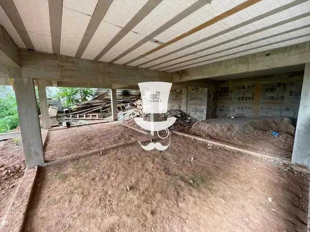 Imagem 8: Casa À Venda em Barbacena com 3 Dormitórios Sendo 1 Suíte no Valentim Prenassi