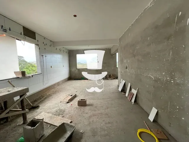 Imagem 3: Casa À Venda em Barbacena com 3 Dormitórios Sendo 1 Suíte no Valentim Prenassi