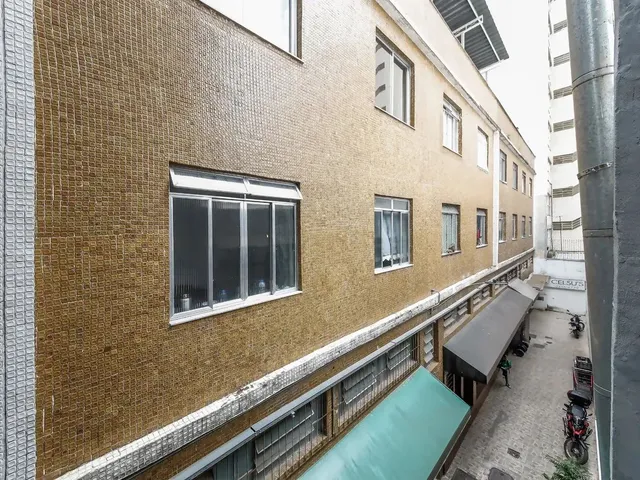 Imagem 12: Apartamento de 2 Quartos no Centro para Venda