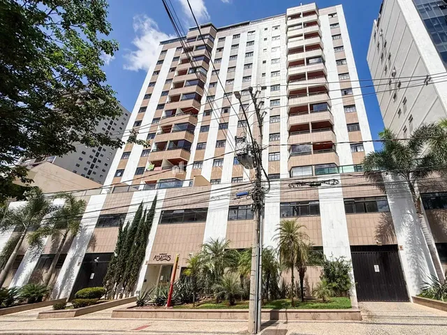 Imagem: Apartamento de 3 Quartos com Varanda À