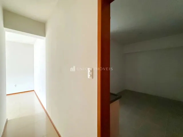 Imagem 6: Apartamento de 3 Quartos com Varanda À Venda no Bairro Granbery em Juiz de Fora/Mg