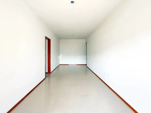 Imagem 2: Apartamento de 3 Quartos com Varanda À Venda no Bairro Granbery em Juiz de Fora/Mg