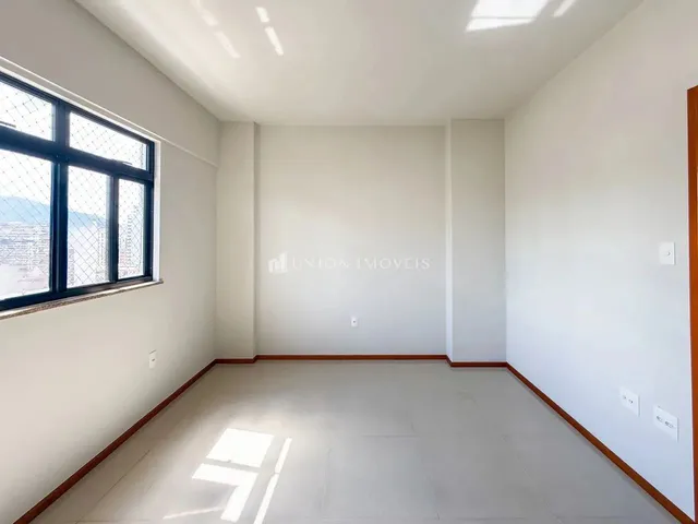 Imagem 16: Apartamento de 3 Quartos com Varanda À Venda no Bairro Granbery em Juiz de Fora/Mg