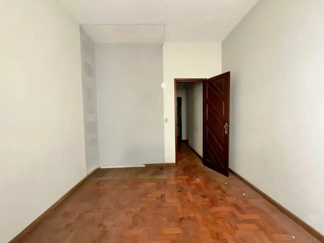 Imagem 2: Apartamento com 3 Quartos À Venda, 130 M² por R$ 495.000 - Centro - Juiz de Fora/Mg