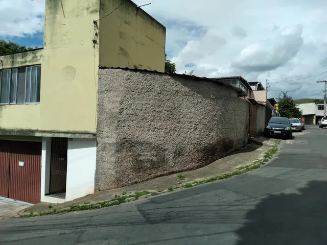 Imagem 3: Vendo Casa Grande com 2 Quartos