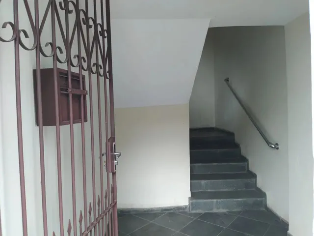 Imagem 4: Vendo Casa Grande com 2 Quartos