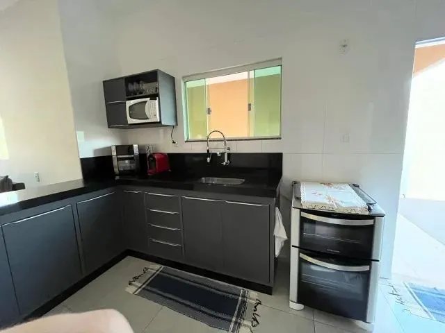 Imagem 2: Excelente Casa 3 Quartos no Granbery, 250M² Construídos- 01