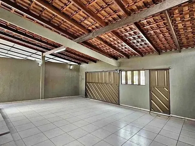 Imagem: Casa no Bairro Jardim de Ala - Disponível