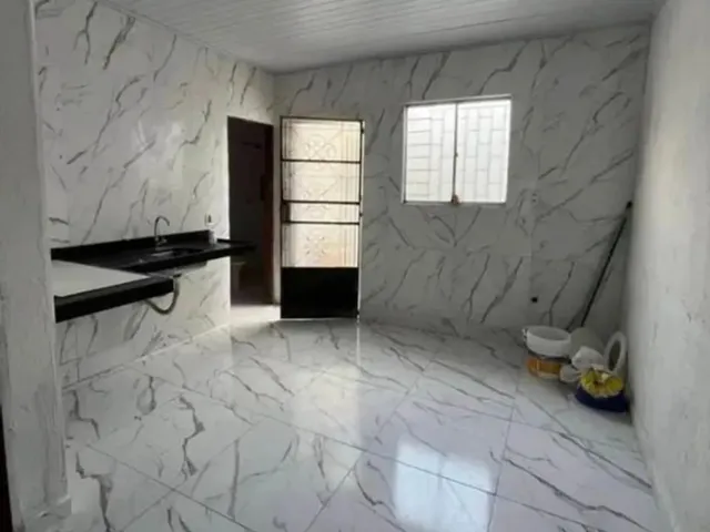 Imagem: Casa 2 Quartos no Grama, com Suíte e Garagem