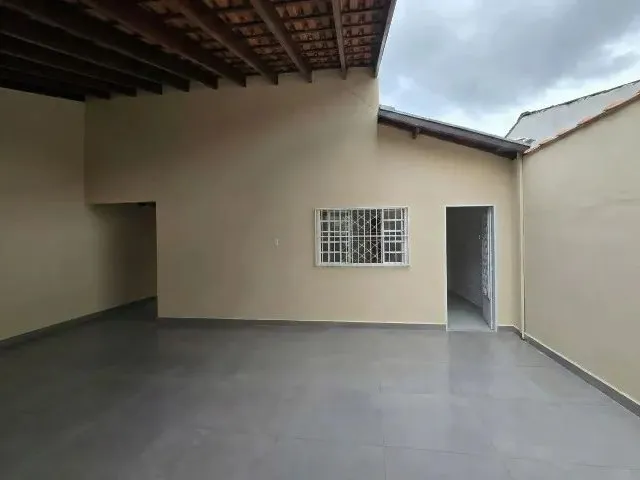 Imagem: Casa 3 Quartos no Bandeirantes com Suíte