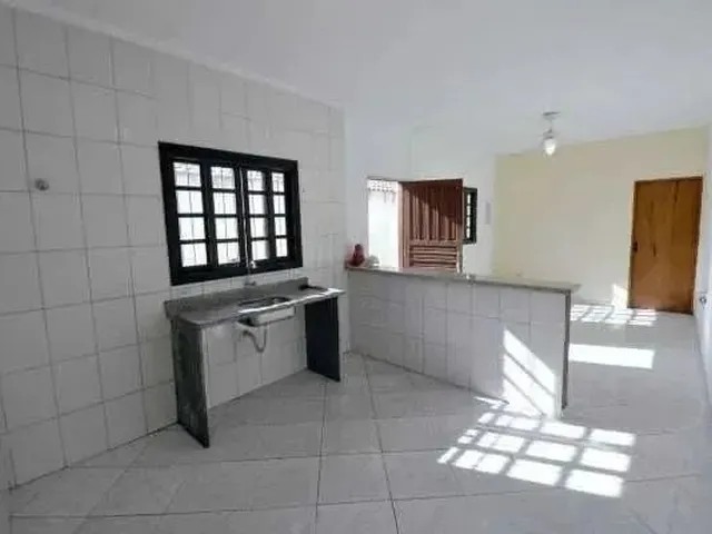 Imagem: Casa 2 Quartos no Teixeiras, 2 Vagas - 01