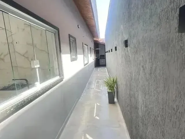 Imagem 3: Casa 3 Quartos no Grama - 01