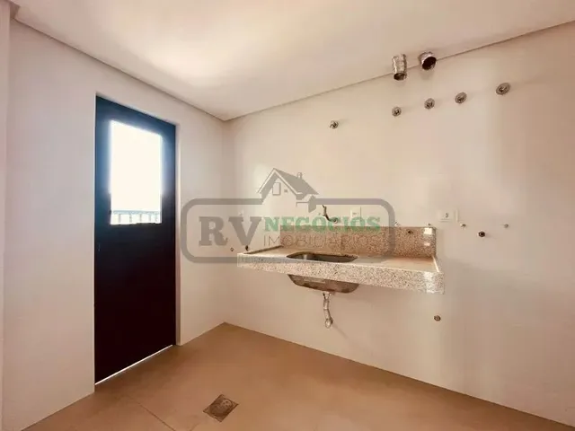 Imagem 10: Ca4702Imóvel para Venda Tem 200 Metros Quadrados com 4 Quartos em Granbery - Juiz de Fora