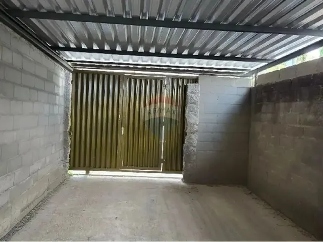 Imagem 4: Casa Grande em Final de Construção, com 3 Quartos 1 Suíte, 1 Vaga de Garagem, a Venda