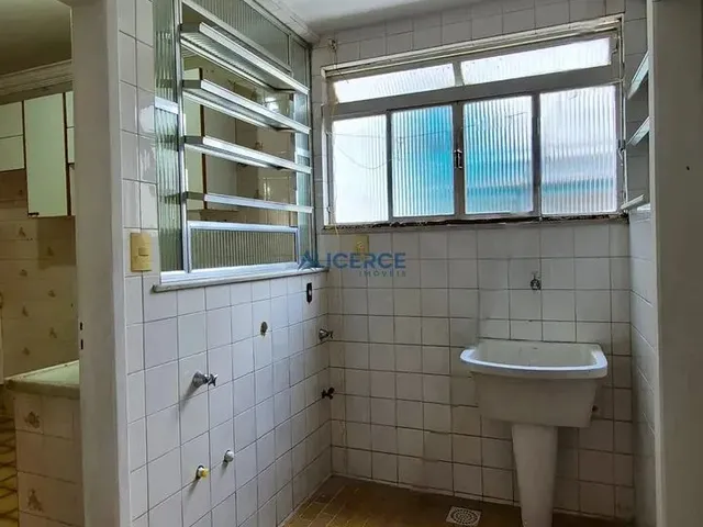 Imagem 4: Apartamento de 02 Quartos com Garagem Numerada no Mariano Procópio