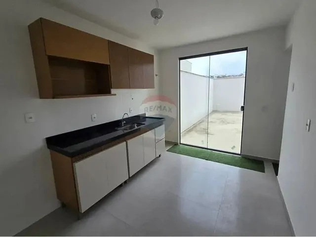 Imagem 4: Ótima Casa Triplex Nova com 3 Quartos Sendo 1 com Suíte, À Venda, Valor de R$ 530 Mil