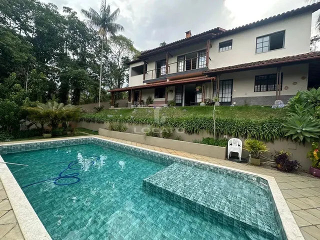Imagem: Casa Duplex, 05 Quartos, Bairro Novo Horizonte