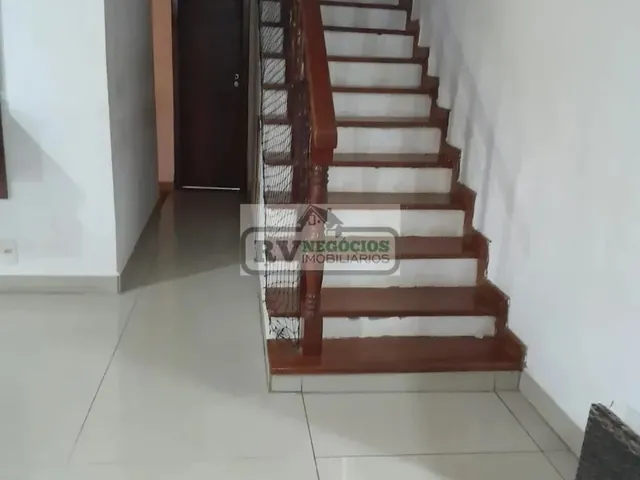 Imagem 3: Tr_Imóvel a Venda Possui 200 Metros Quadrados com 5 Quartos em Previdenciários - Juiz