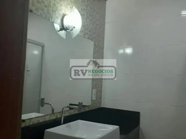 Imagem 2: Tr_Imóvel a Venda Possui 200 Metros Quadrados com 5 Quartos em Previdenciários - Juiz