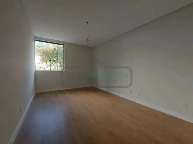 Imagem 11: Ca5430Imóvel para Venda Possui 100 Metros Quadrados com 3 Quartos em Vale do Ipê - Juiz