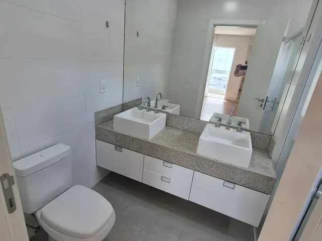 Imagem 5: Apartamento de Andar Inteiro 4 Quartos,2 Suítes,3 Vagas, 227M² Planejado/Cortina De