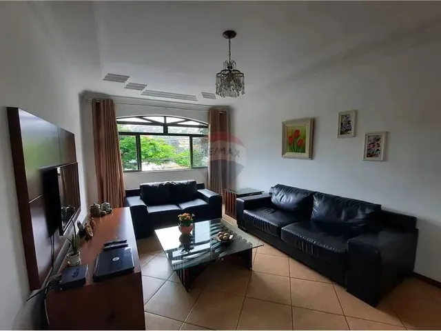 Imagem 12: Ótima Casa Duplex a Venda com 3 Dormitórios Sendo 1 com Suíte, no Bairro Nossa Senhora