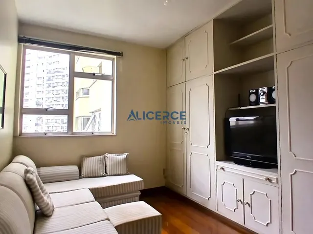 Imagem 14: Apartamento Amplo e Sofisticado no Centro da Cidade