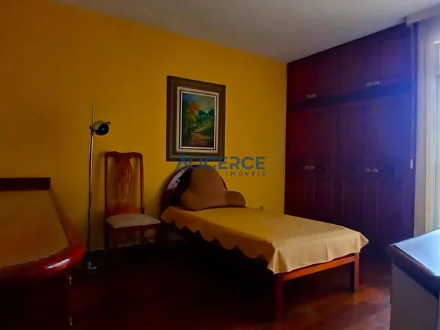 Imagem 16: Apartamento Amplo e Sofisticado no Centro da Cidade