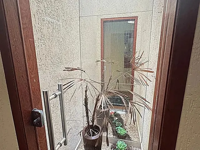 Imagem 15: Ref.: 6155 - Excelente Casa com 4 Quartos com 1 Suíte no Quintas da Avenida