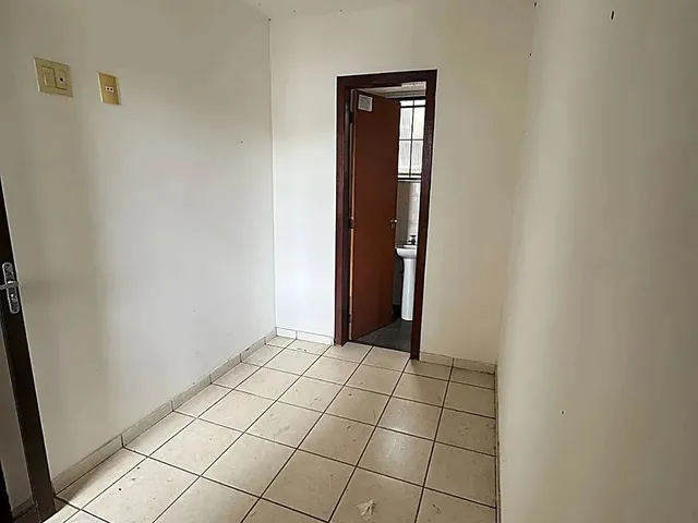 Imagem 14: Ref.: 3120 - Excelente 3 Quartos Gardem com 1 Suíte e 2 Vagas de Garagem no Bom Pastor
