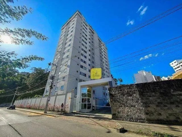 Imagem: Apto com 2 Quartos, Estacionamento, Elevador