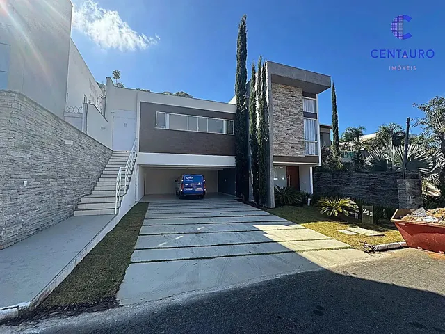 Imagem 1: Ref.: 6153 - Casa de Alto Padrão 4 Suítes, Planejada e Semimobiliada no Portal Do