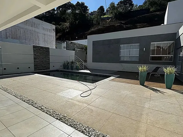 Imagem 3: Ref.: 6153 - Casa de Alto Padrão 4 Suítes, Planejada e Semimobiliada no Portal Do